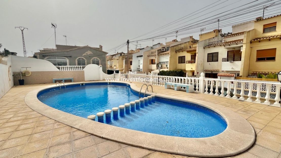 Försäljning - Villa - Torrevieja - Los Balcones - Los Altos Del Edén