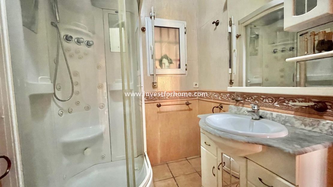 Försäljning - Villa - Torrevieja - Los Balcones - Los Altos Del Edén