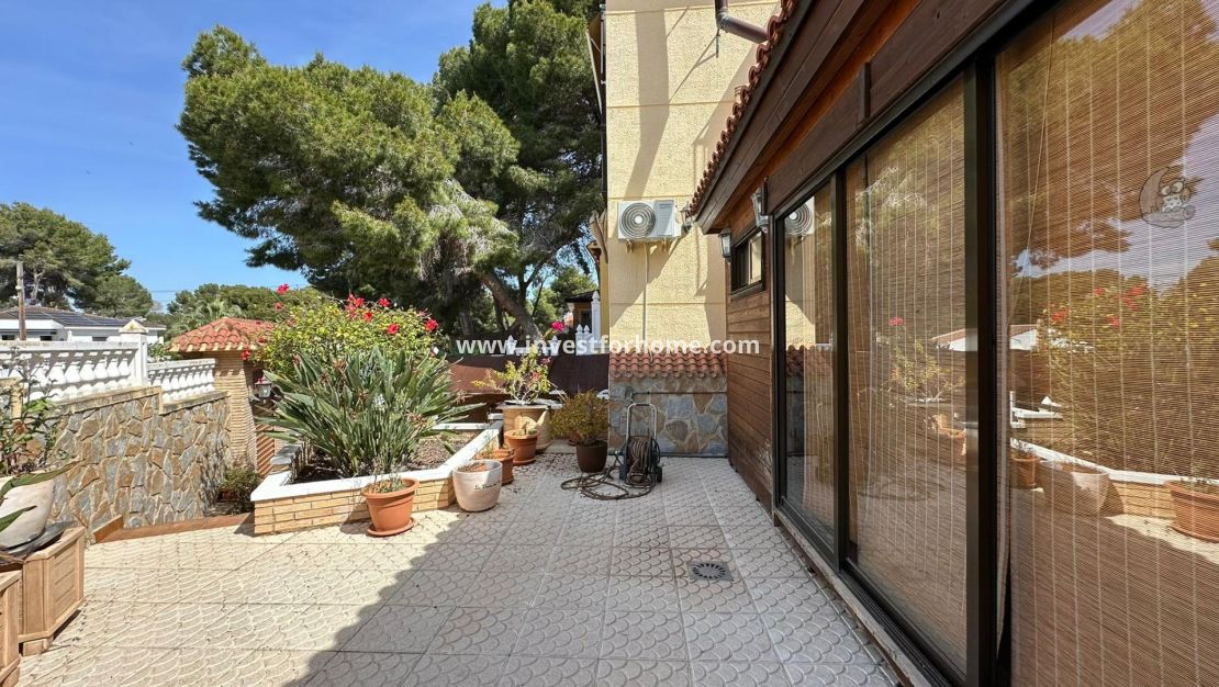 Försäljning - Villa - Torrevieja - Los Balcones - Los Altos Del Edén