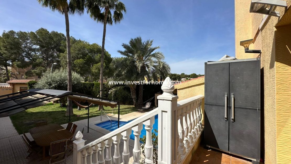 Försäljning - Villa - Torrevieja - Los Balcones - Los Altos Del Edén