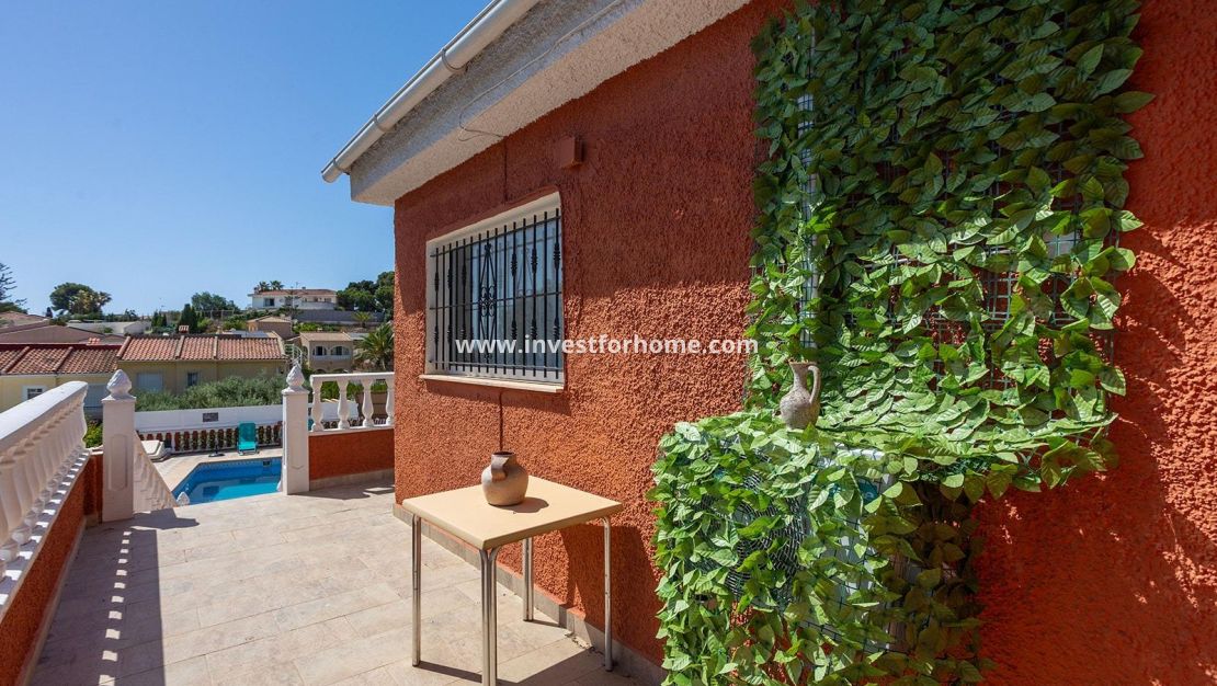 Försäljning - Villa - Torrevieja - Los Balcones - Los Altos Del Edén