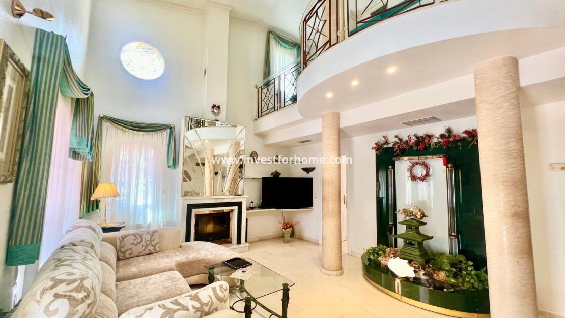 Försäljning - Villa - Torrevieja - Los Balcones - Los Altos Del Edén