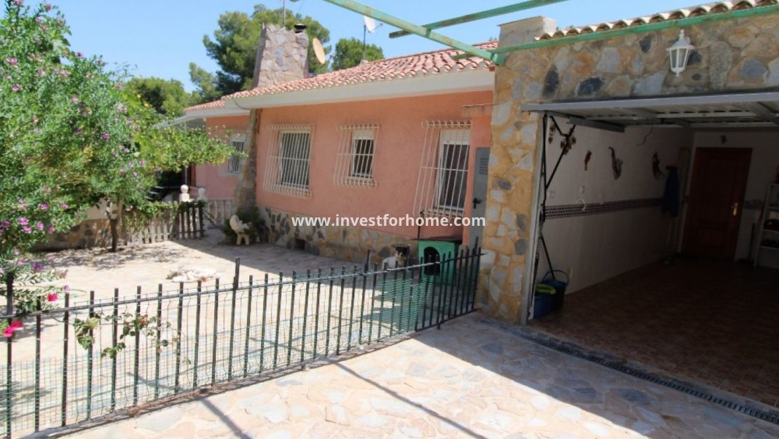 Försäljning - Villa - Torrevieja - Los Balcones