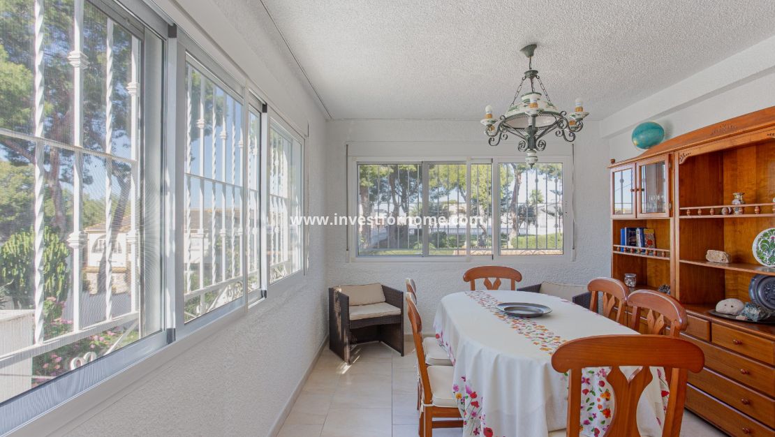 Försäljning - Villa - Torrevieja - Los Balcones