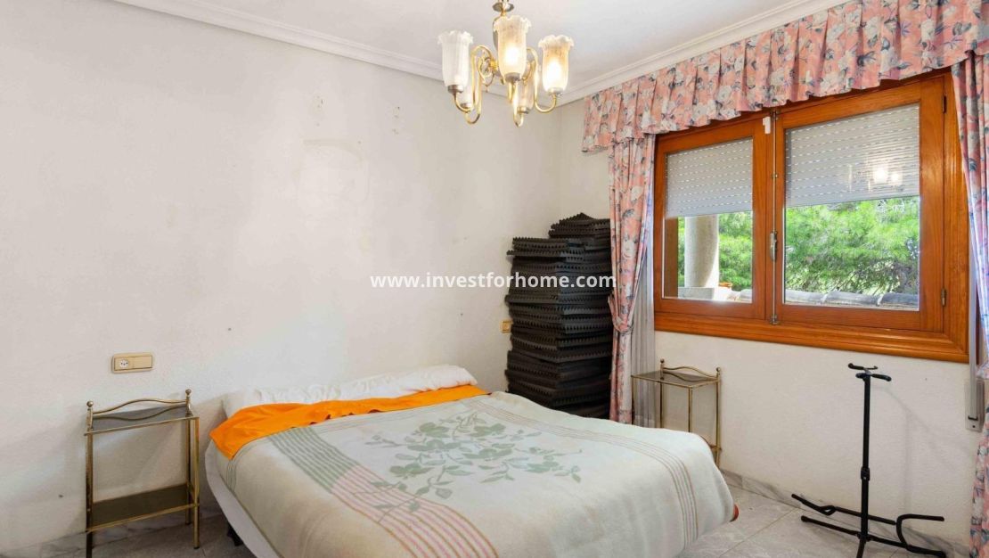 Försäljning - Villa - Torrevieja - Los Balcones
