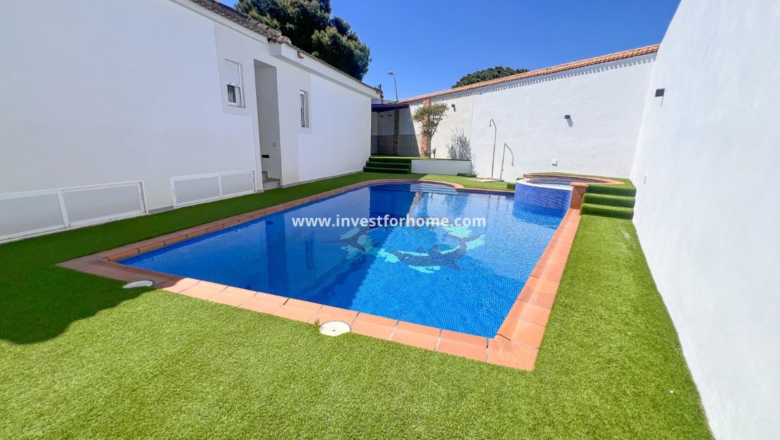 Försäljning - Villa - Torrevieja - Los Balcones