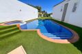Försäljning - Villa - Torrevieja - Los Balcones