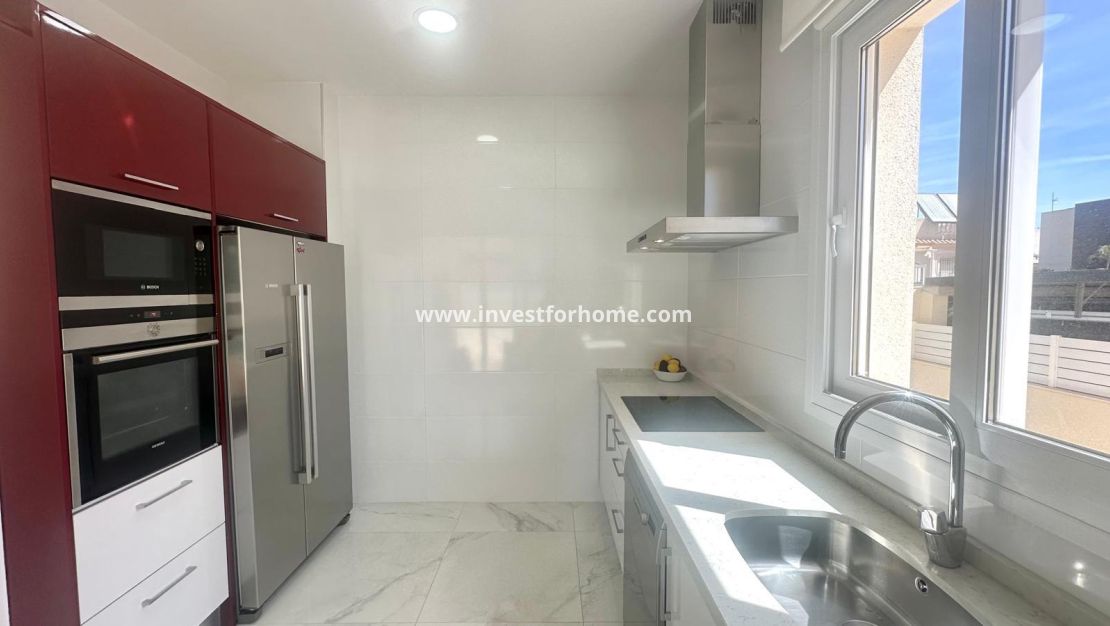 Försäljning - Villa - Torrevieja - Miramar - Torre Del Moro