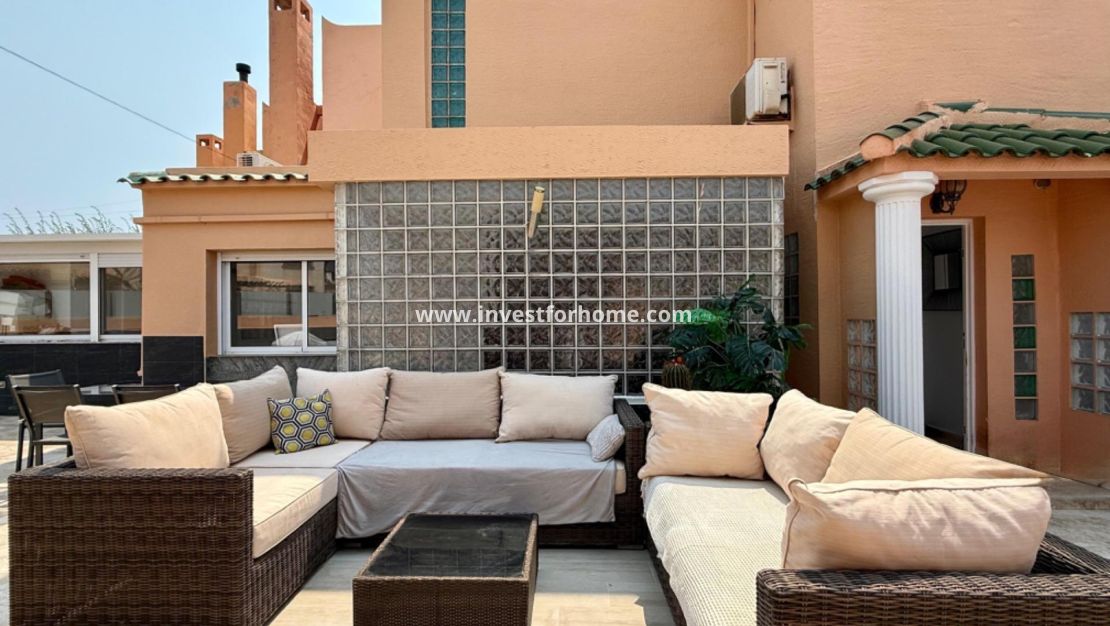 Försäljning - Villa - Torrevieja - Nueva Torrevieja - Aguas Nuevas