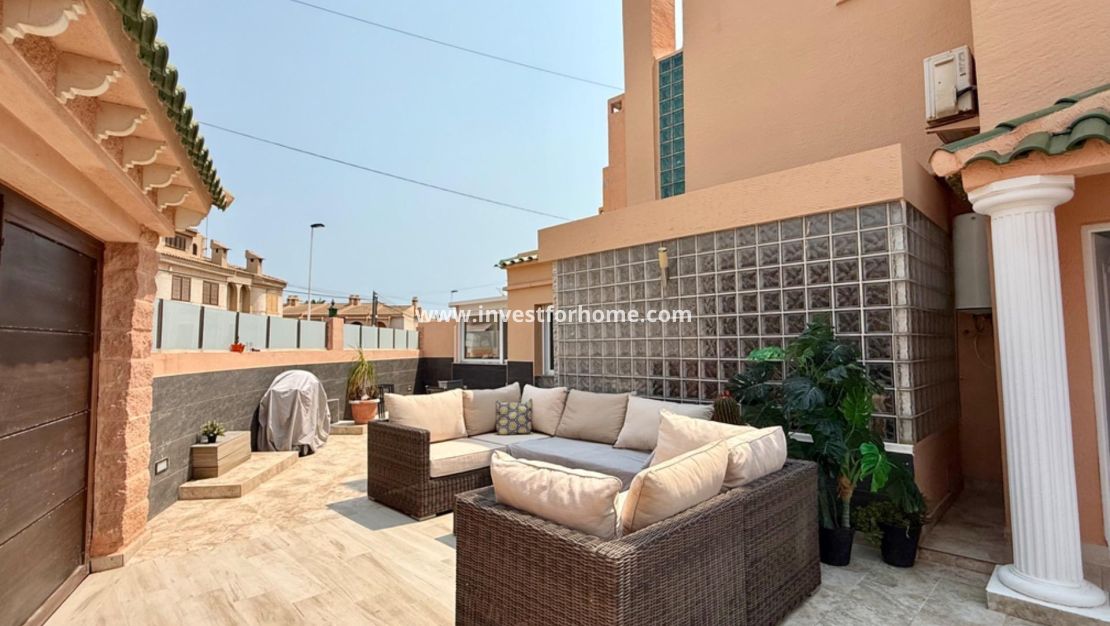 Försäljning - Villa - Torrevieja - Nueva Torrevieja - Aguas Nuevas