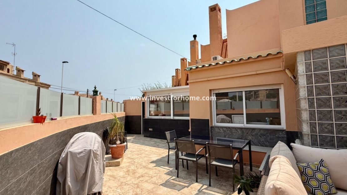 Försäljning - Villa - Torrevieja - Nueva Torrevieja - Aguas Nuevas