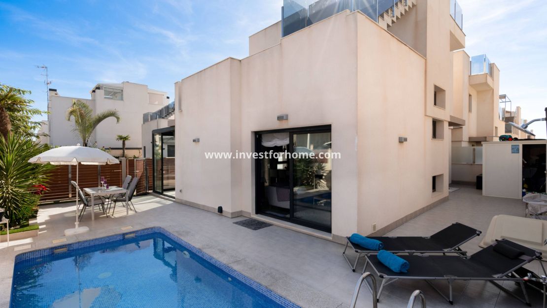 Försäljning - Villa - Torrevieja - Nueva Torrevieja - Aguas Nuevas