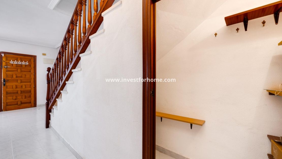 Försäljning - Villa - Torrevieja - Nueva Torrevieja - Aguas Nuevas