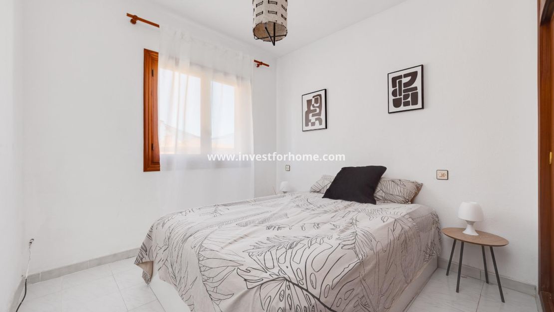 Försäljning - Villa - Torrevieja - Nueva Torrevieja - Aguas Nuevas