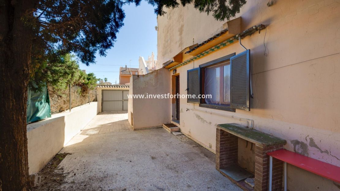 Försäljning - Villa - Torrevieja - Nueva Torrevieja - Aguas Nuevas