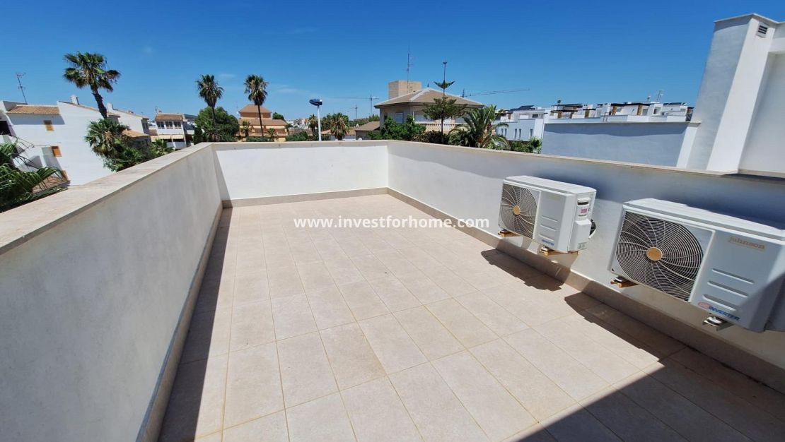 Försäljning - Villa - Torrevieja - Nueva Torrevieja - Aguas Nuevas