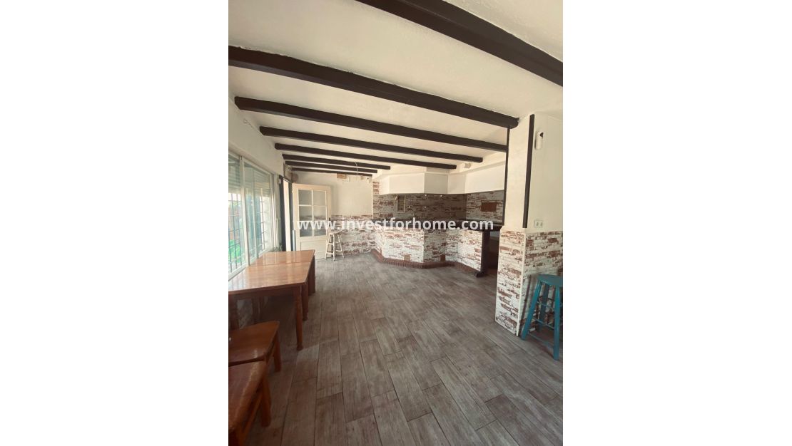 Försäljning - Villa - Torrevieja - Parque Acuático - Sector 25