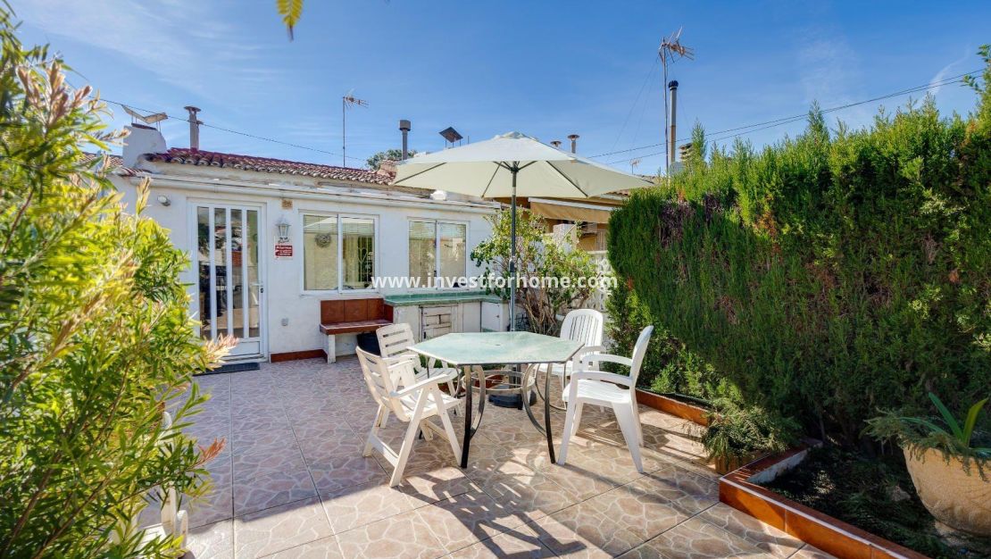 Försäljning - Villa - Torrevieja - Playa de los Locos