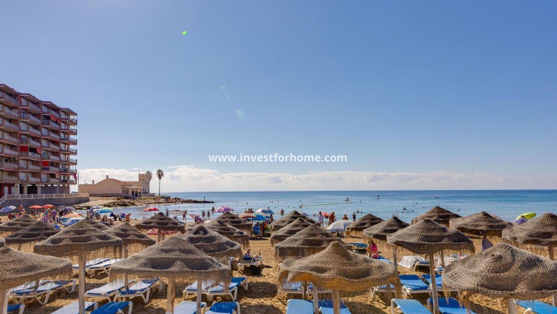 Försäljning - Villa - Torrevieja - Playa de los Locos