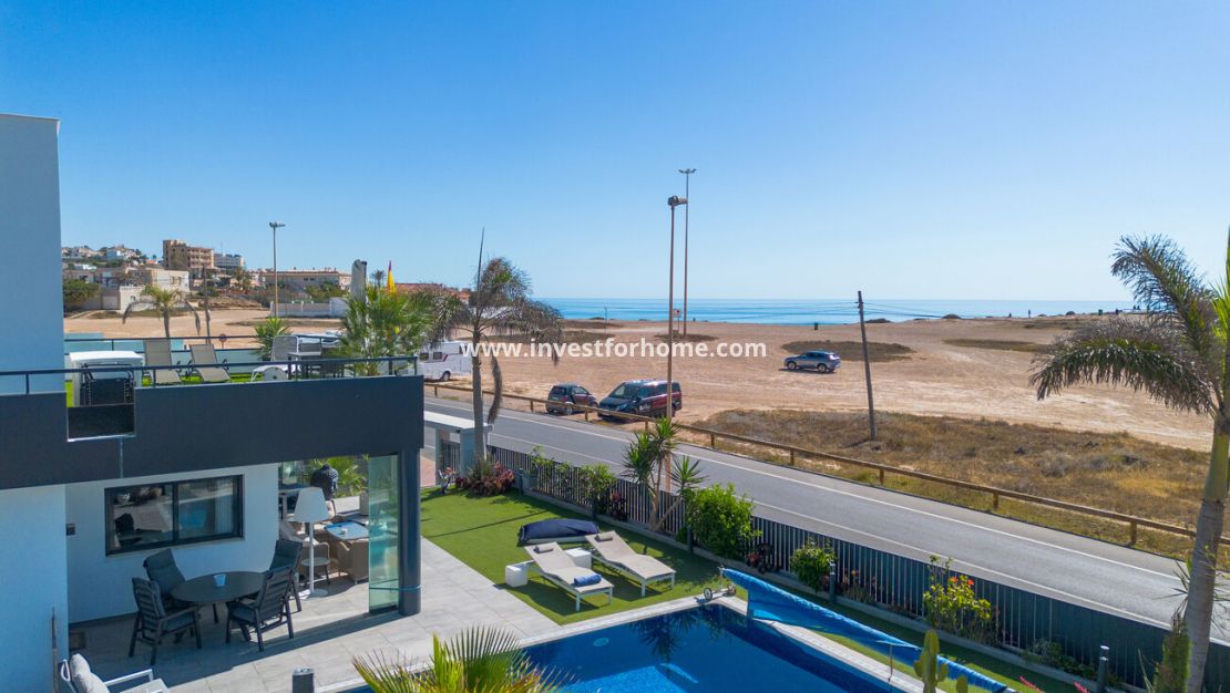 Försäljning - Villa - Torrevieja - Rosaleda