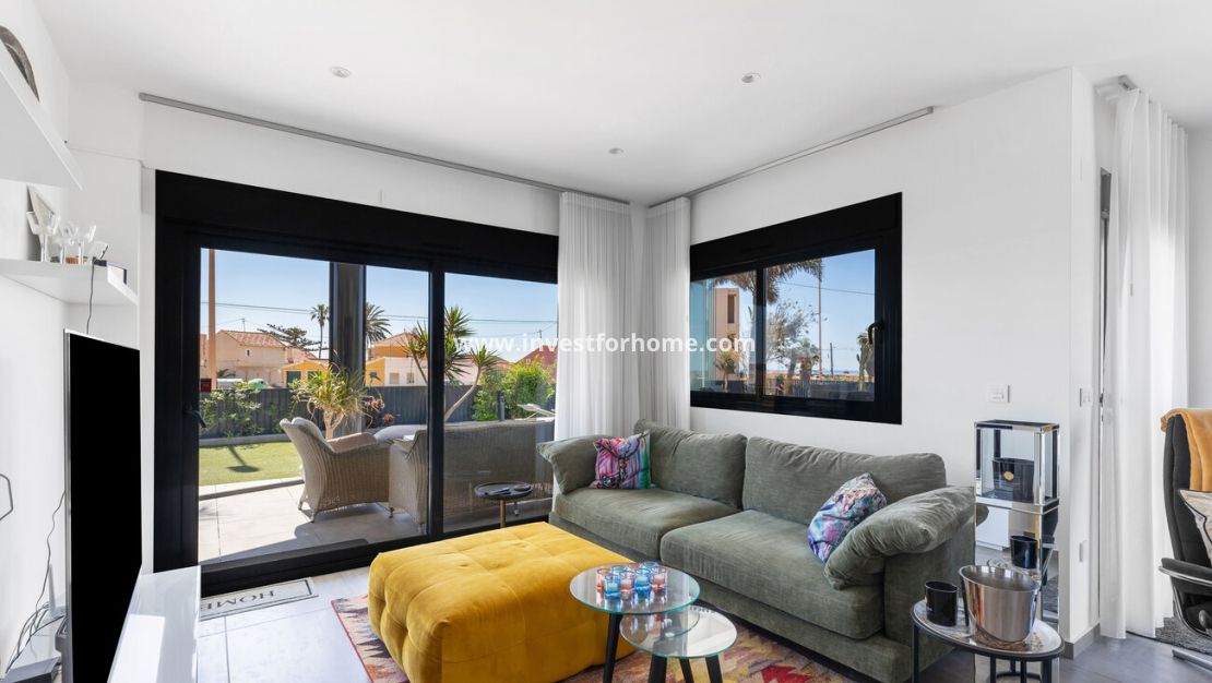 Försäljning - Villa - Torrevieja - Rosaleda