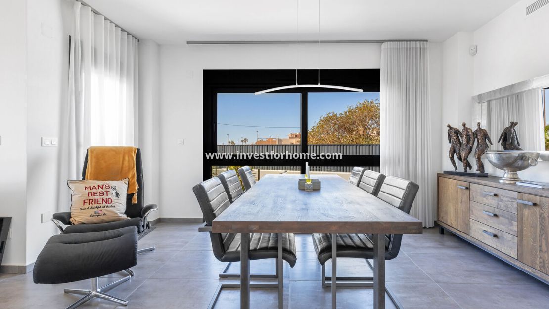 Försäljning - Villa - Torrevieja - Rosaleda