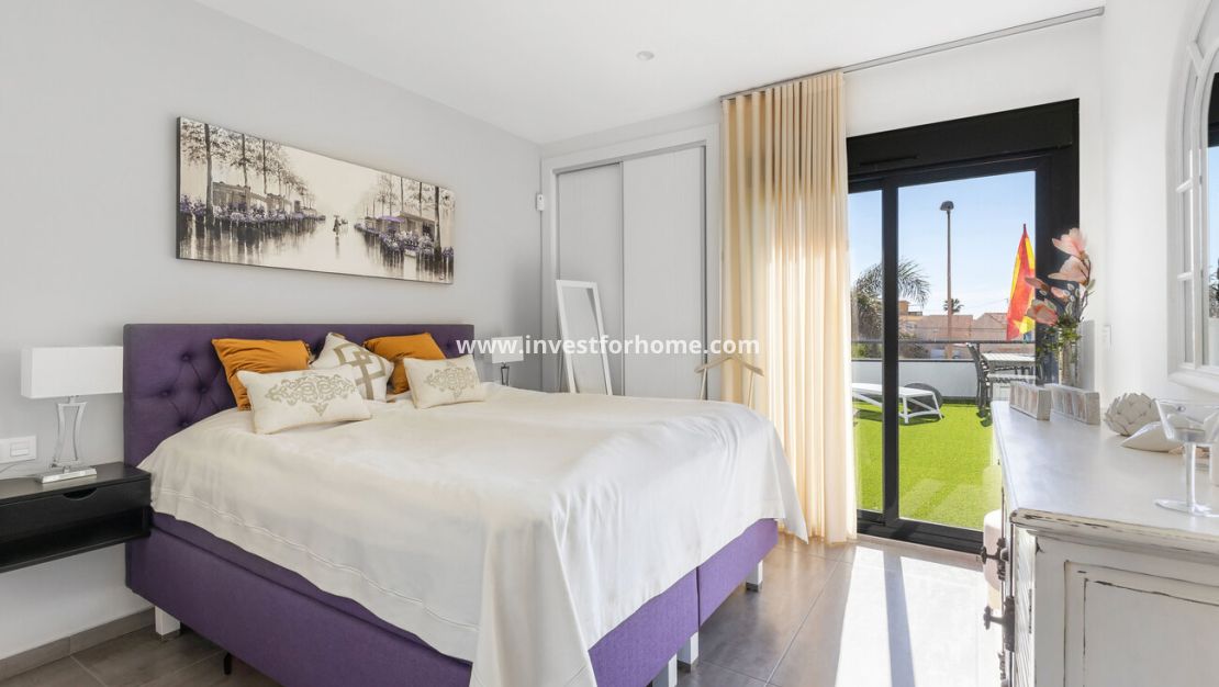 Försäljning - Villa - Torrevieja - Rosaleda