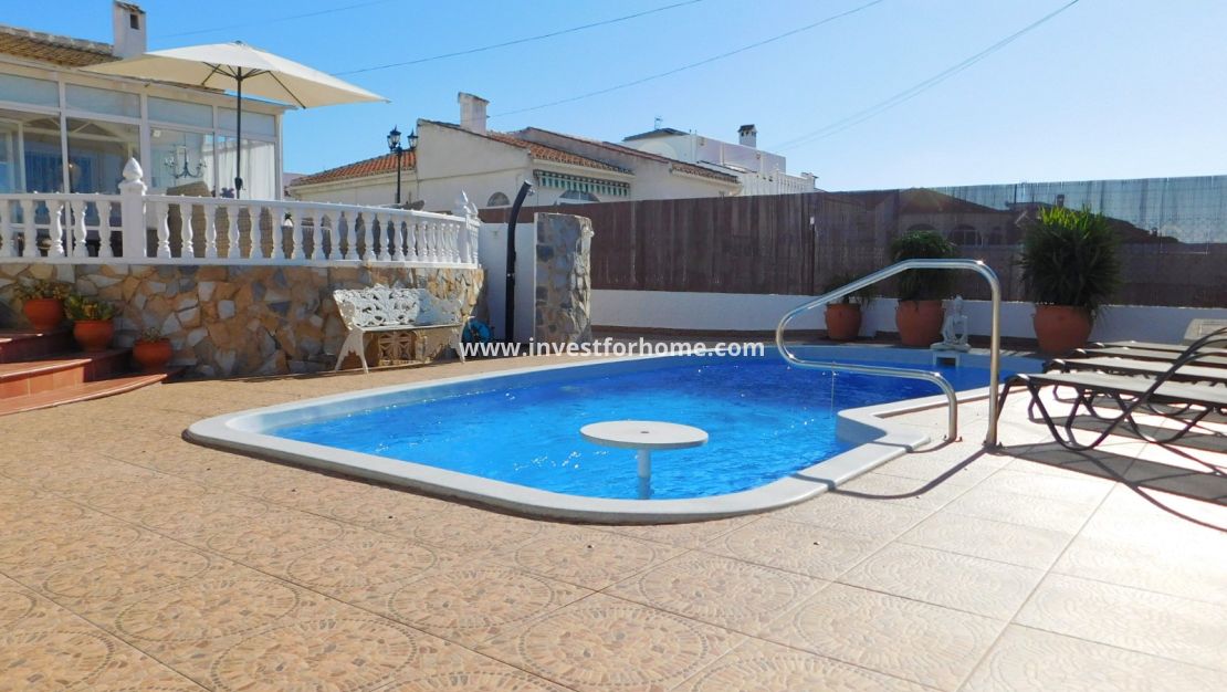 Försäljning - Villa - Torrevieja - San Luis