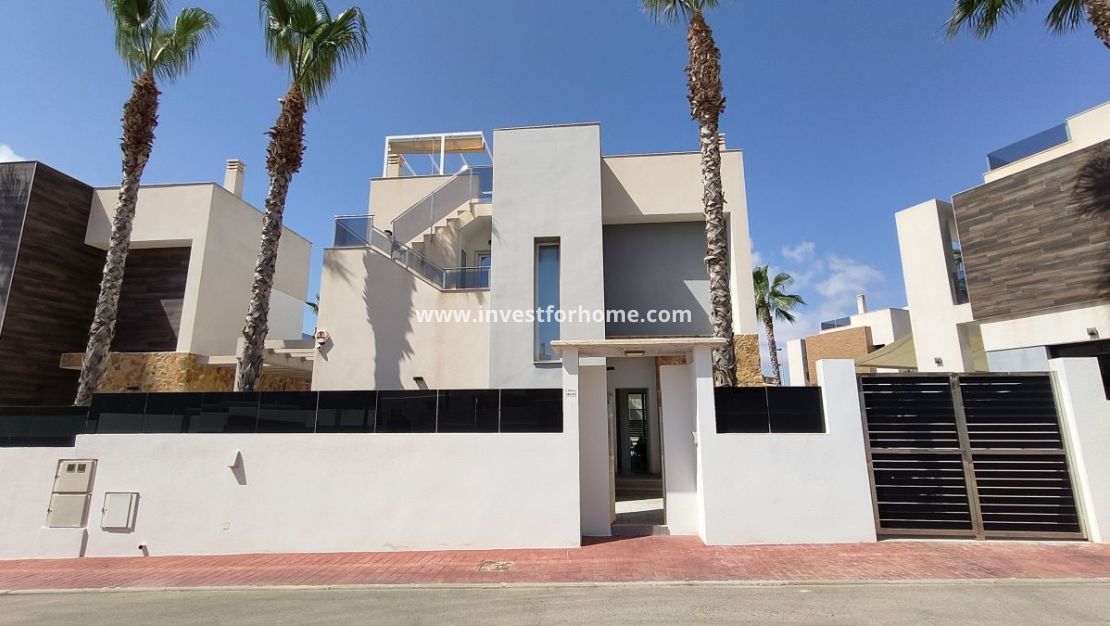 Försäljning - Villa - Torrevieja - Torrelamata - La Mata
