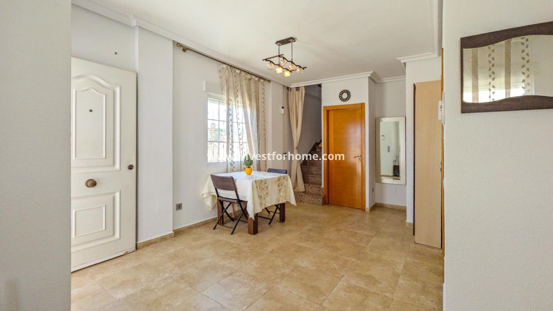 Försäljning - Villa - Torrevieja - Torrelamata - La Mata