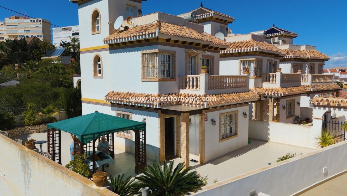 Försäljning - Villa - Torrevieja - Torrelamata - La Mata