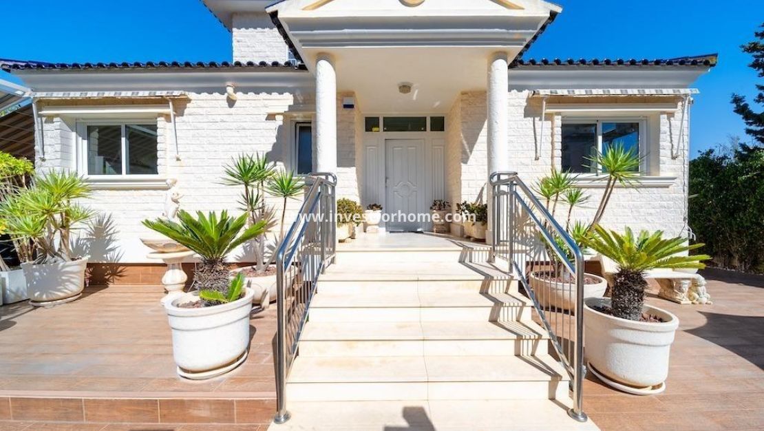 Försäljning - Villa - Torrevieja - Torrelamata - La Mata
