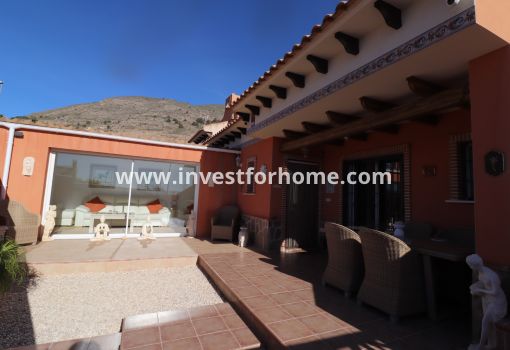 House - Sale - Fortuna - Inland