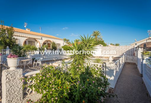 House - Sale - Torrevieja - TO-LA-B207