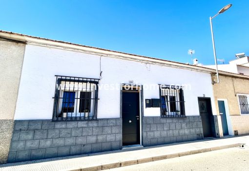 Huis - Verkoop - San Miguel de Salinas - Inland