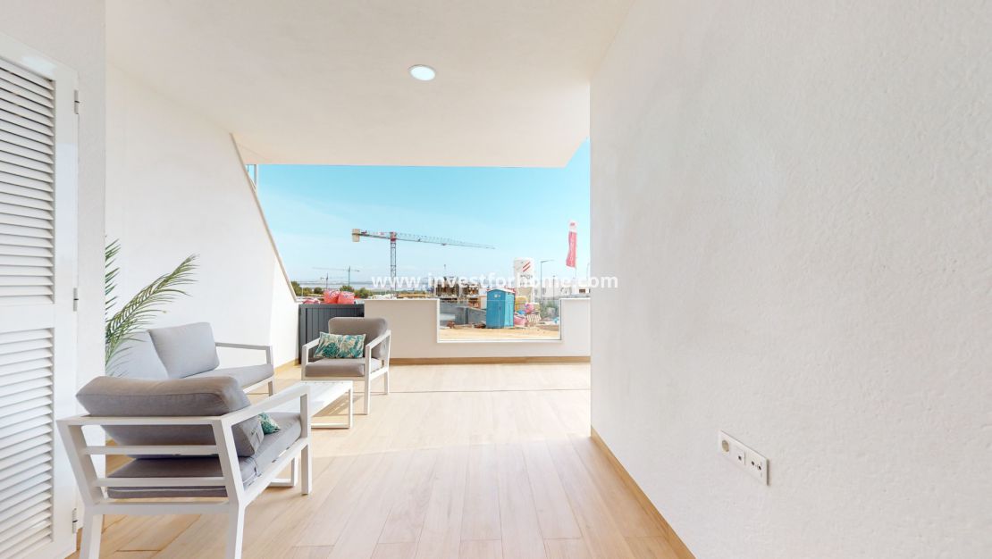 Introducing the New Build Properties in Los Balcones, Torrevieja!  Discover these modern top floor properties in the neighborhood of Los Balcones, Torrevieja. These properties offer two bedrooms and two bathrooms, with a spacious living room and open kitc