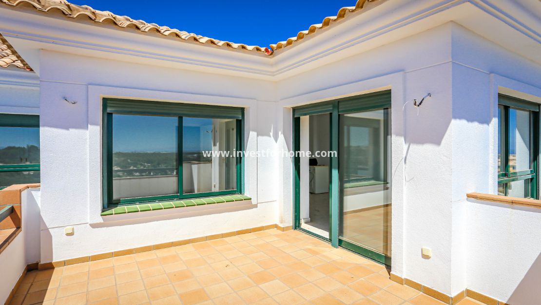 Iron Lomas de Campoamor Orihuela Costa La Zenia Costa Blanca 