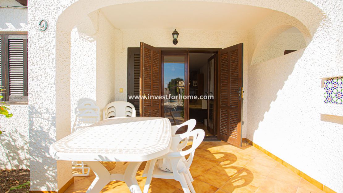 Köp en lägenhet i Orihuela Costa, Alicante