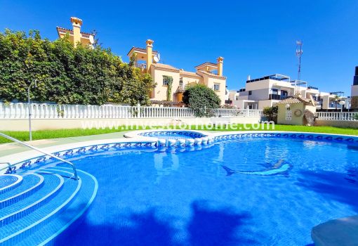 Lägenhet - Försäljning - Orihuela Costa - Costa Blanca