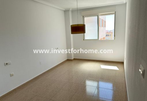 Lägenhet - Försäljning - Torrevieja - Centro