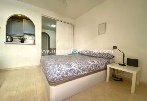 Lägenhet - Försäljning - Torrevieja - Estacion De Autobuses