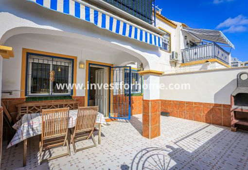 Lägenhet - Försäljning - Torrevieja - La Siesta - El Salado -  Torreta