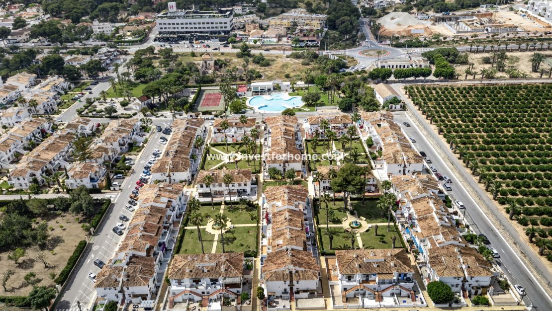 Lago Jardin I, Torrevieja, Los Balcones, Hotel Doña Monse
