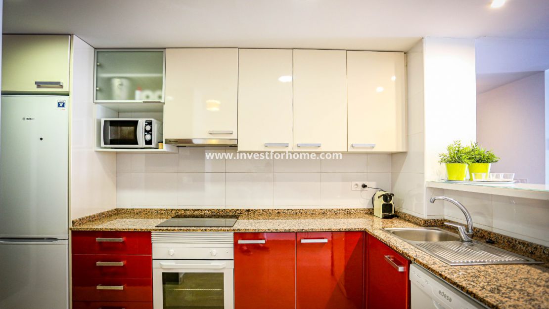 Linnea Sol Villamartin Orihuela Costa Costa Blanca