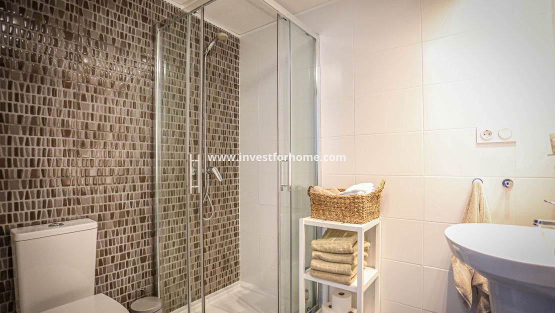 Linnea Sol Villamartin Orihuela Costa Costa Blanca