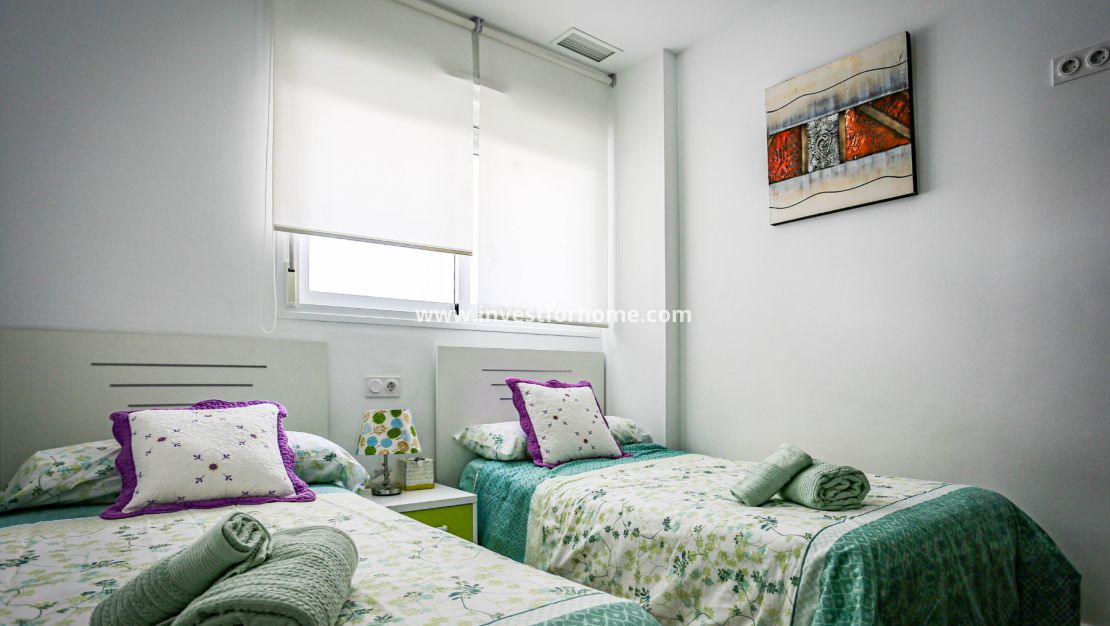 Linnea Sol, Villamartin, Orihuela Costa, La Zenia, La Fuente, Costa Blanca