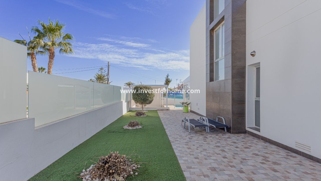 Lomas de Cabo roig, Lomas de Don Juan, Lomas de Campoamor Golf, Las Ramblas, Villamartin, Verdemar Golf, Orihuela Costa, Lomas de Cabo Roig, Dehesa de Campoamor, Cabo Roig, La Zenia, Punta Prima