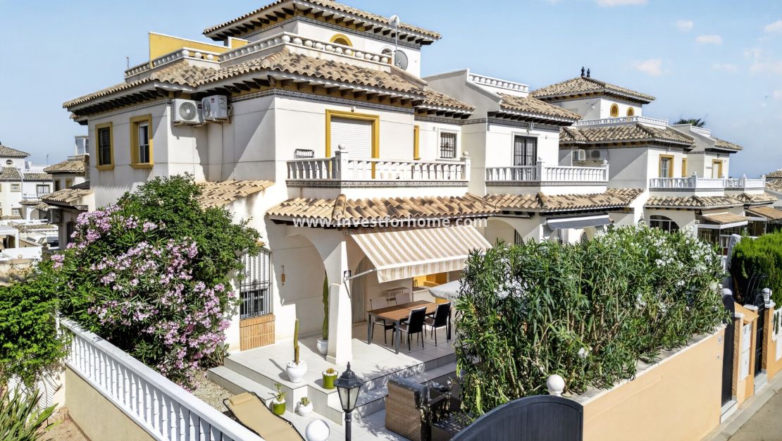 Lomas de Cabo Roig, Playa Golf III, Orihuela Costa, Alicante