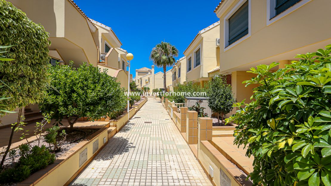 Lomas de Campoamor Golf Orihuela Costa 