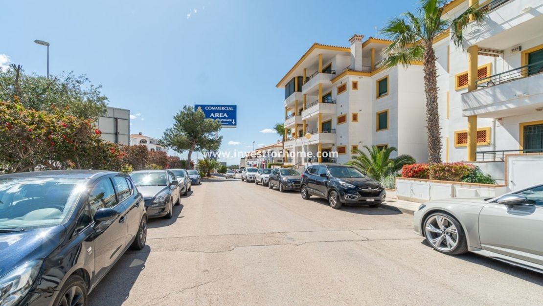 Lomas de Campoamor, Lomas de Campoamor Golf, Las Ramblas, Villamartin, Verdemar Golf, Orihuela Costa, Lomas de Cabo Roig, Dehesa de Campoamor, Cabo Roig, La Zenia, Punta Prima